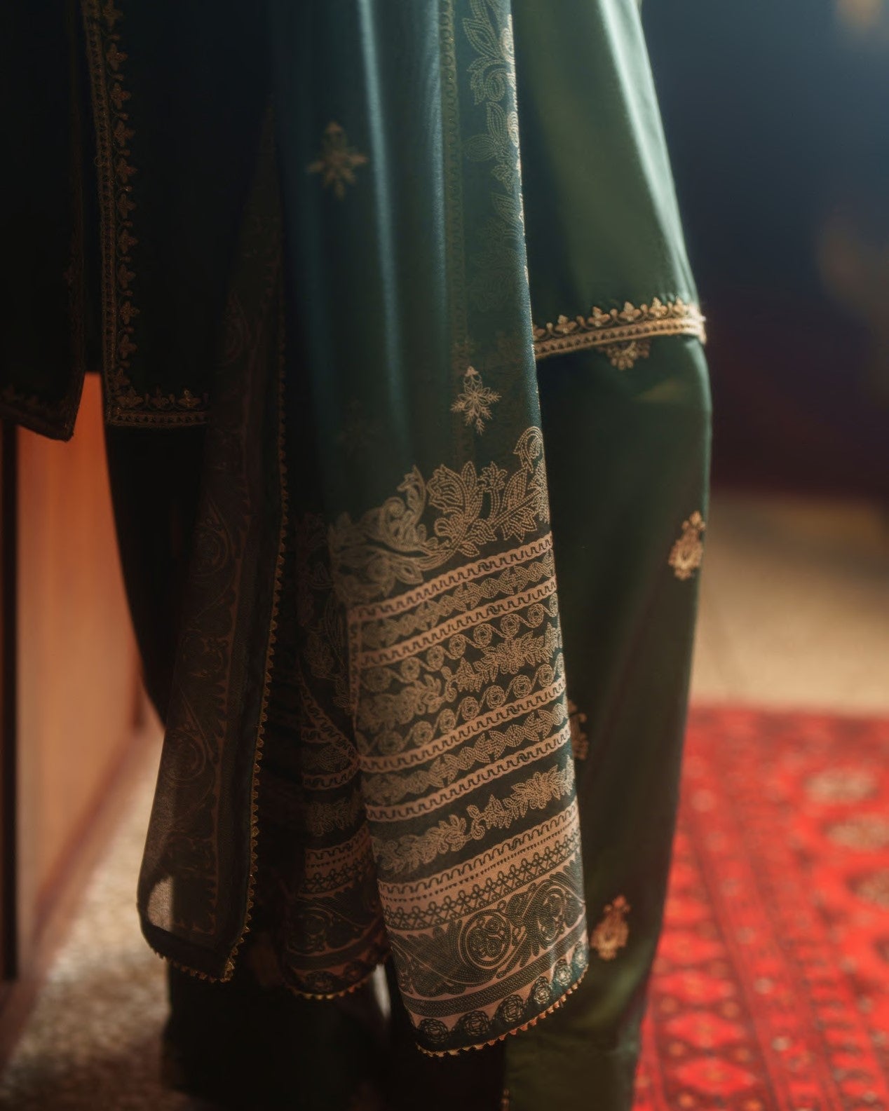 Elara Luxury Serenique Green