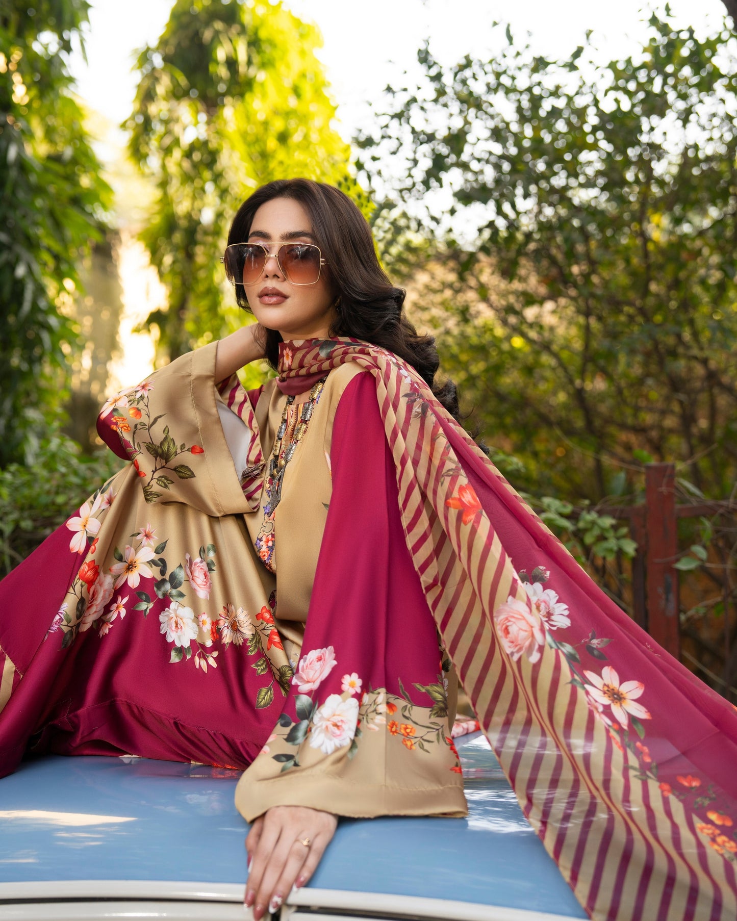 Karma Eliana 504 Beige & Mehroon