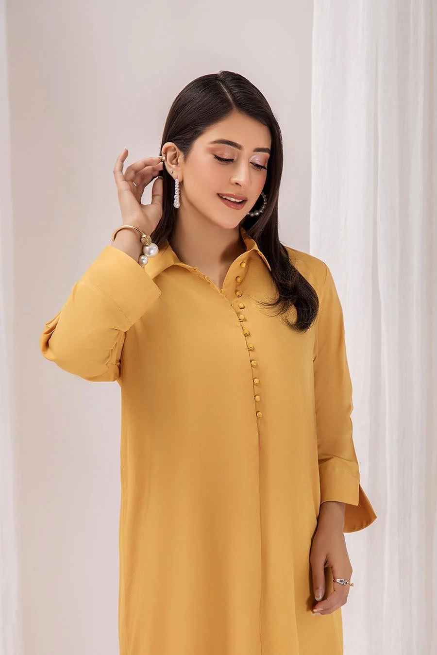 F139 Yellow