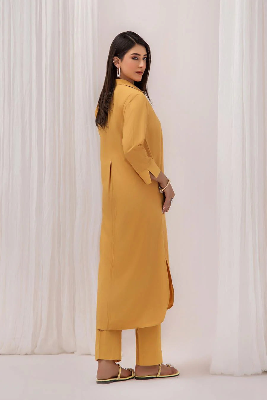 F139 Yellow