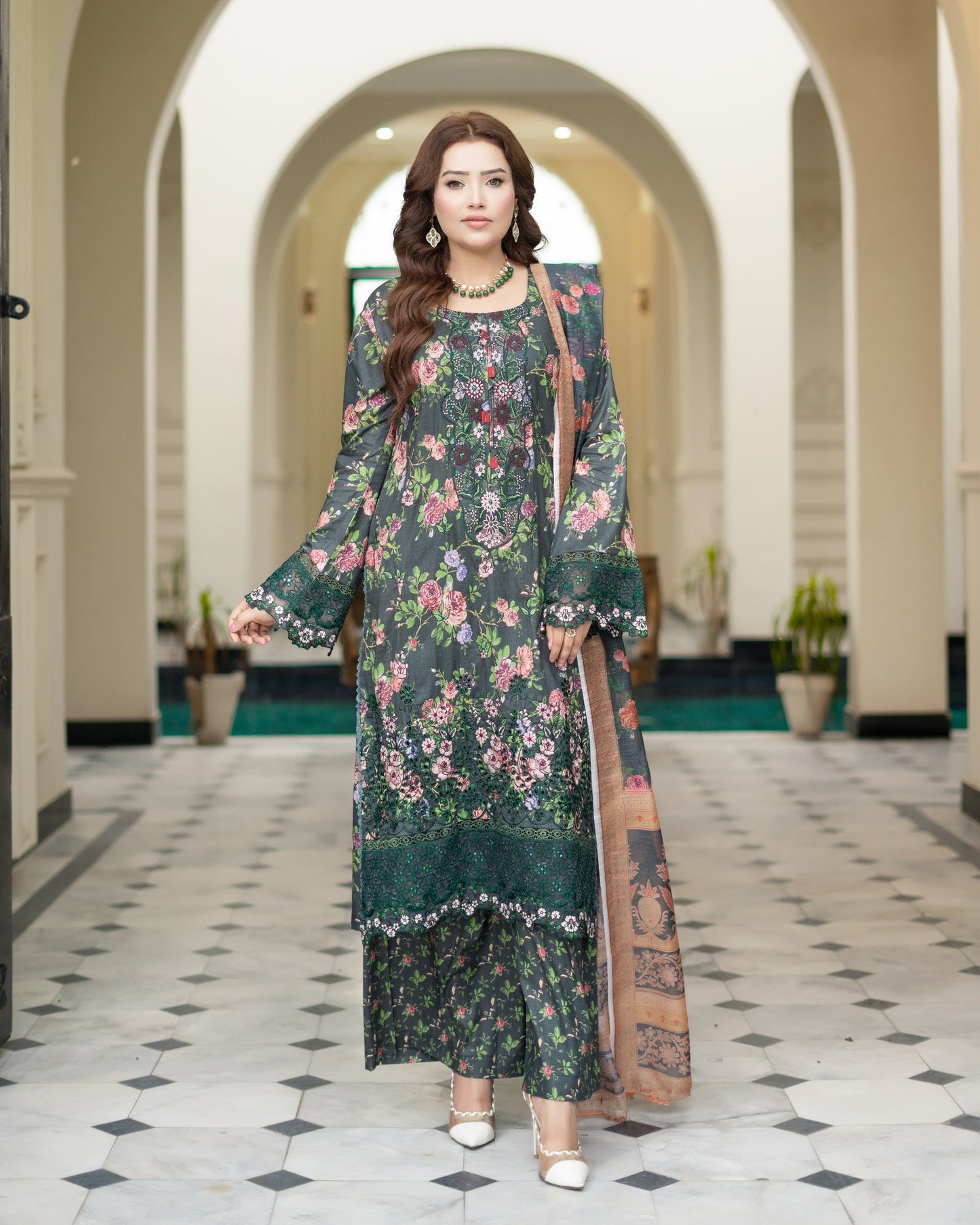 Munira Roop MSL 01 Bottle Green