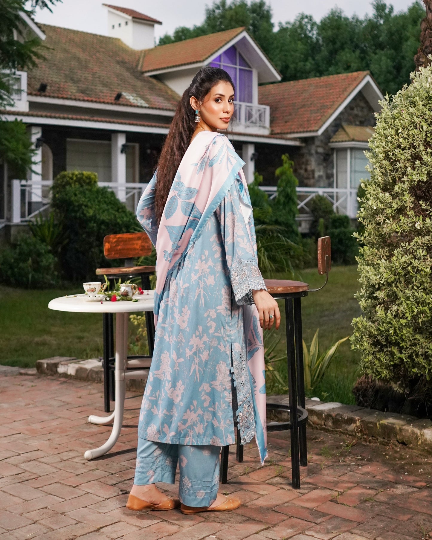 Munira 7 Iconic Linen MSL 07 Ice Blue
