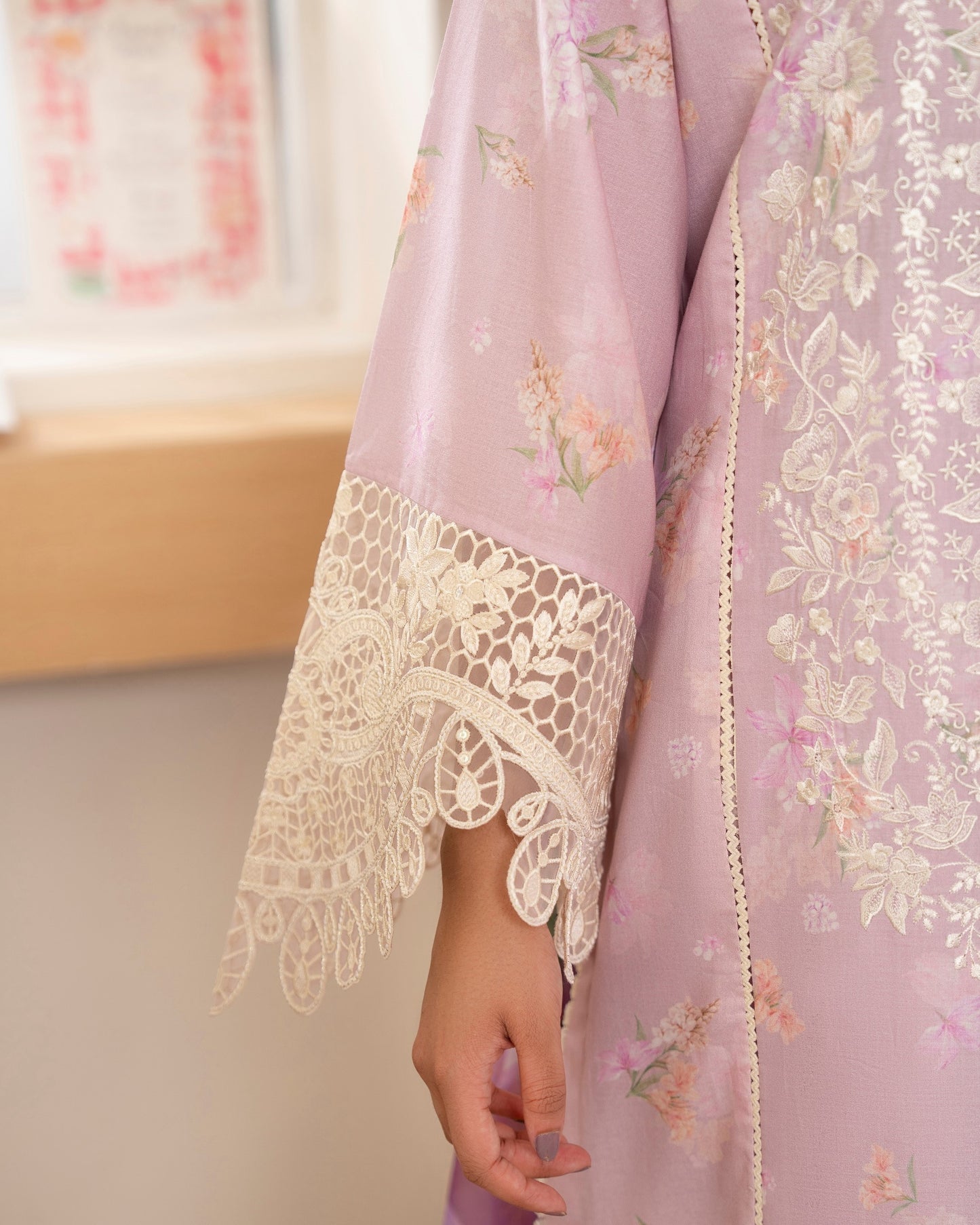 Karma Flora 1607 Rose Lilac