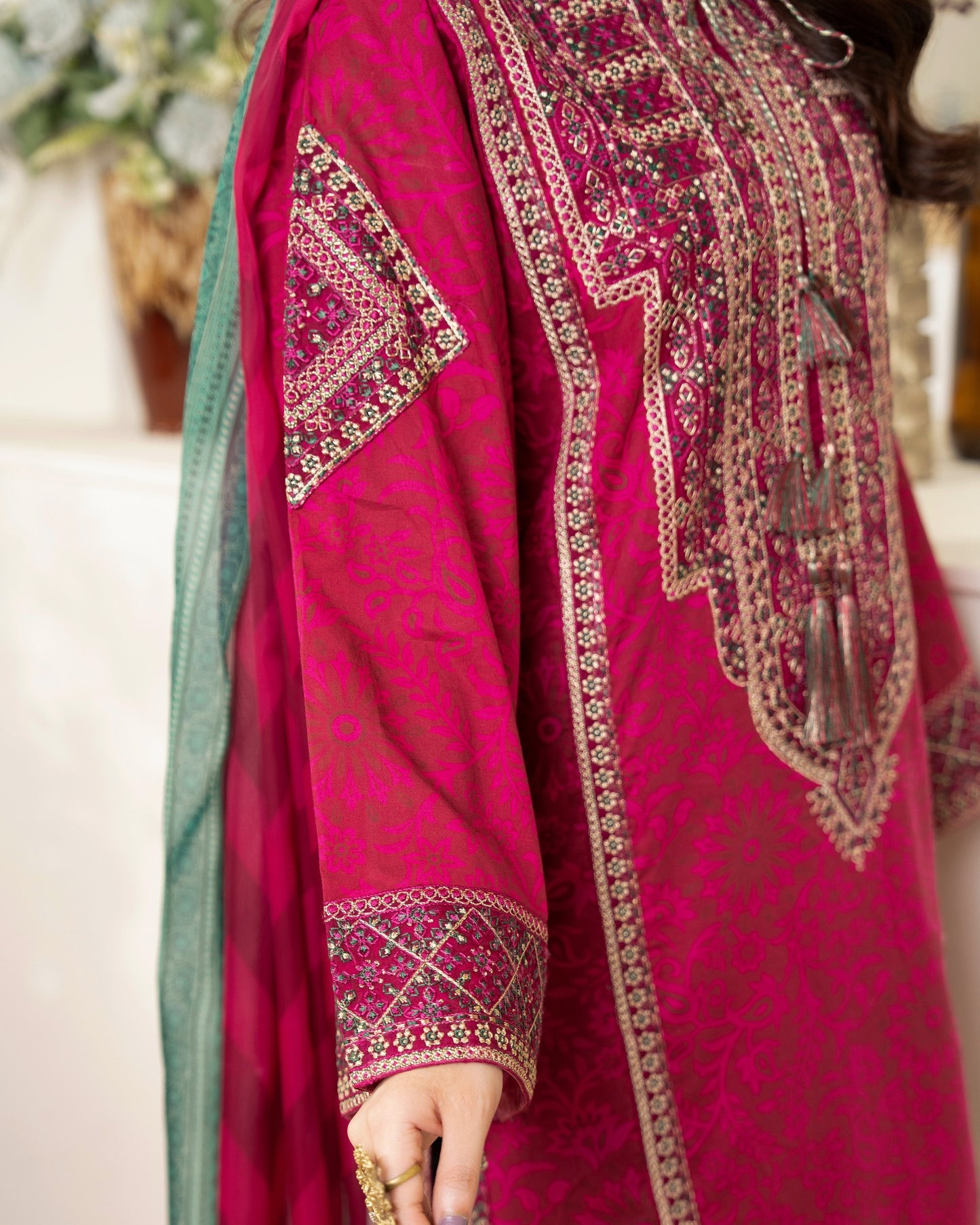 Karma Flora 1595 Cerise Pink