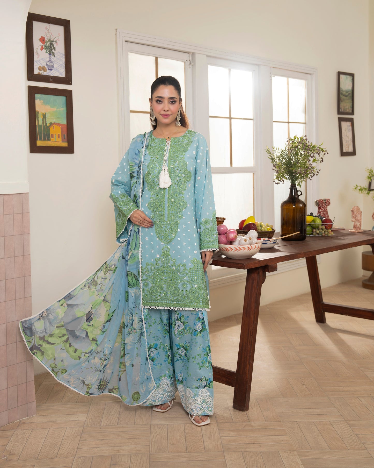 Karma Flora 1599 Misty Blue