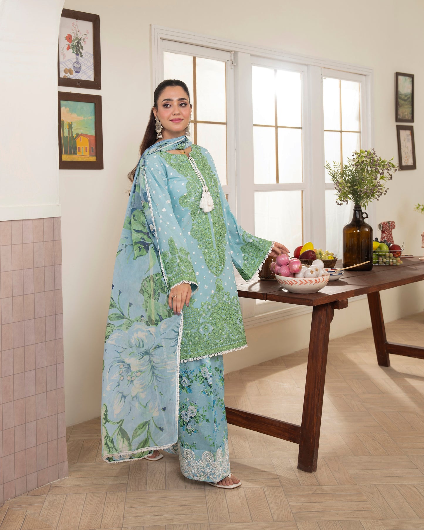 Karma Flora 1599 Misty Blue