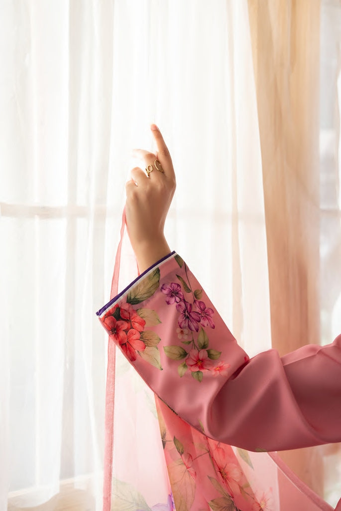 Gul-e-Jana Petal Bloom