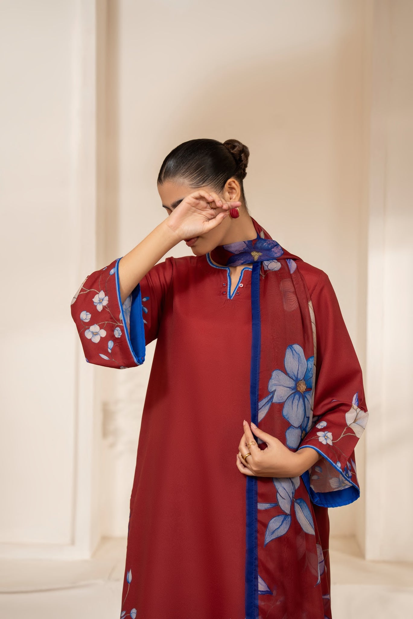 Gul-e-Jana Crimsan Bloom