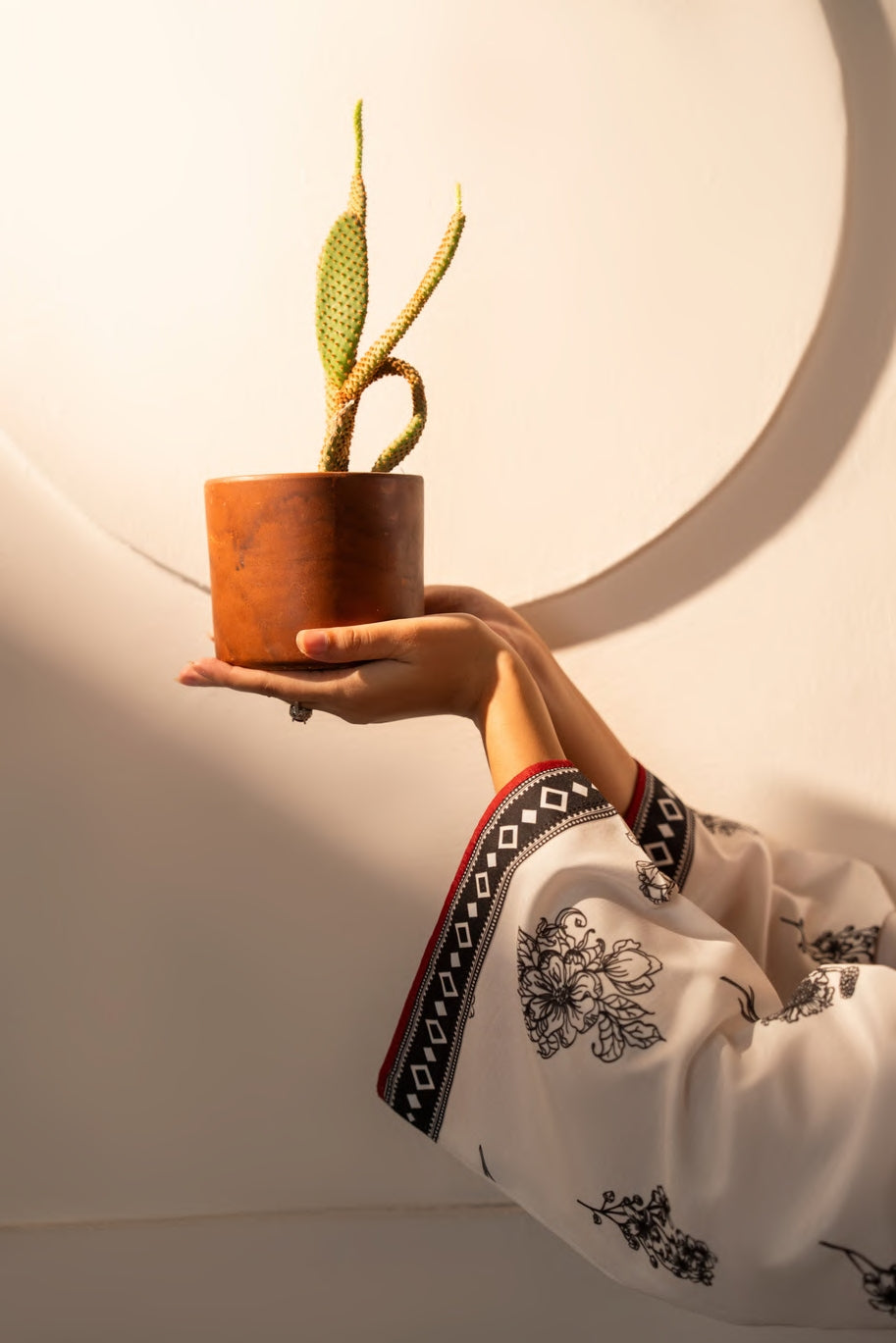 Gul-e-Jana Mono Chrome Muse