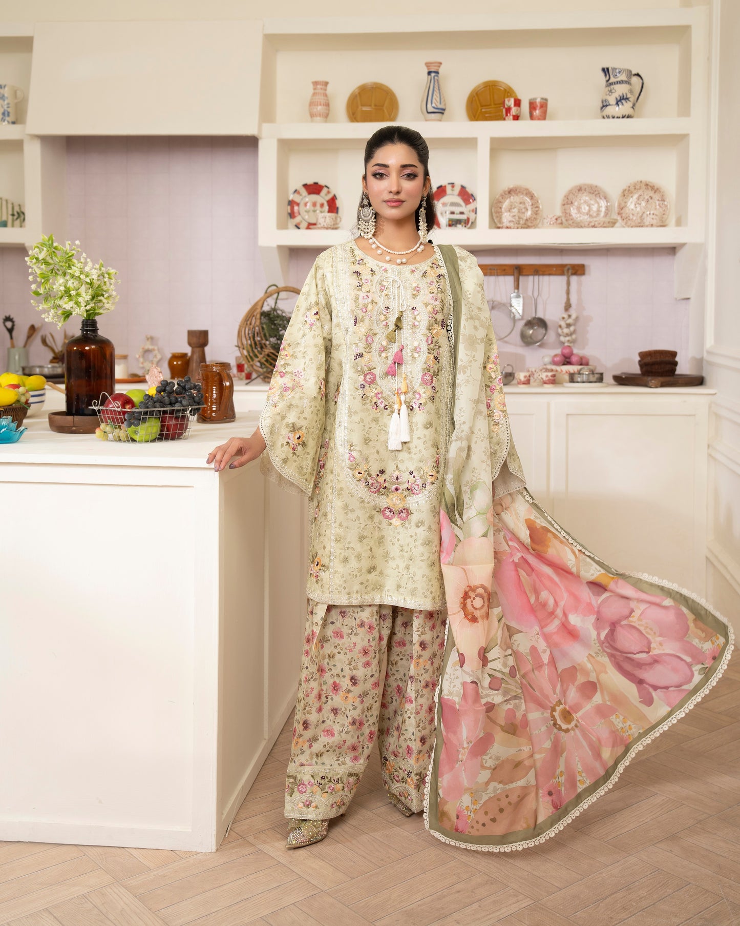 Karma Gul-Mahar 1594 Celadon Green