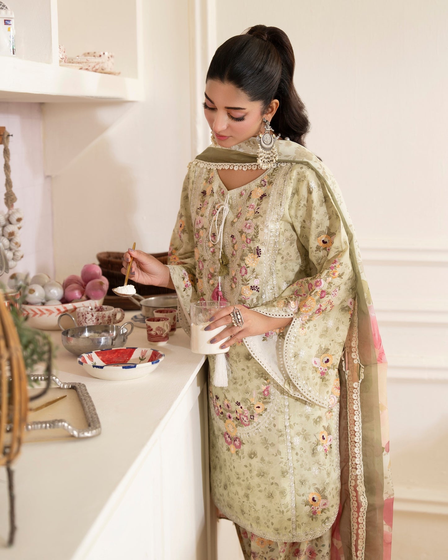 Karma Gul-Mahar 1594 Celadon Green