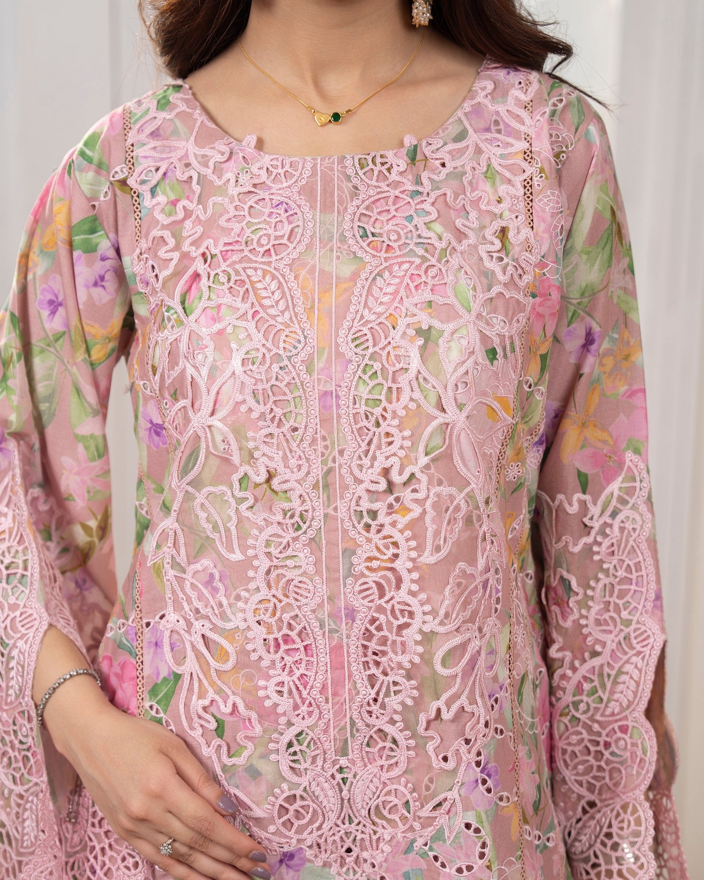 Karma Gul-Mahar 1597 Vintage Rose