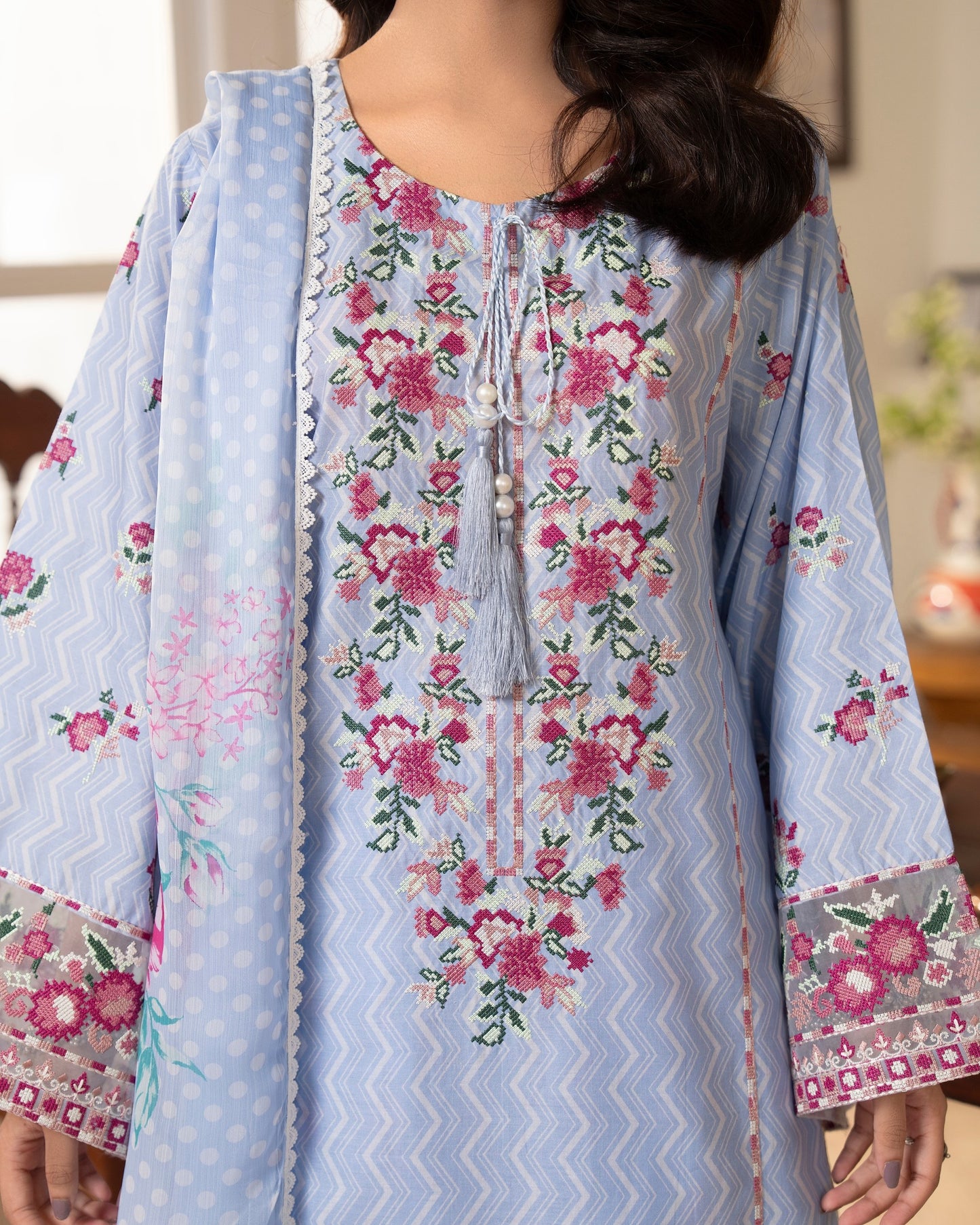 Karma Gul-Mahar 1591 Frost Blue