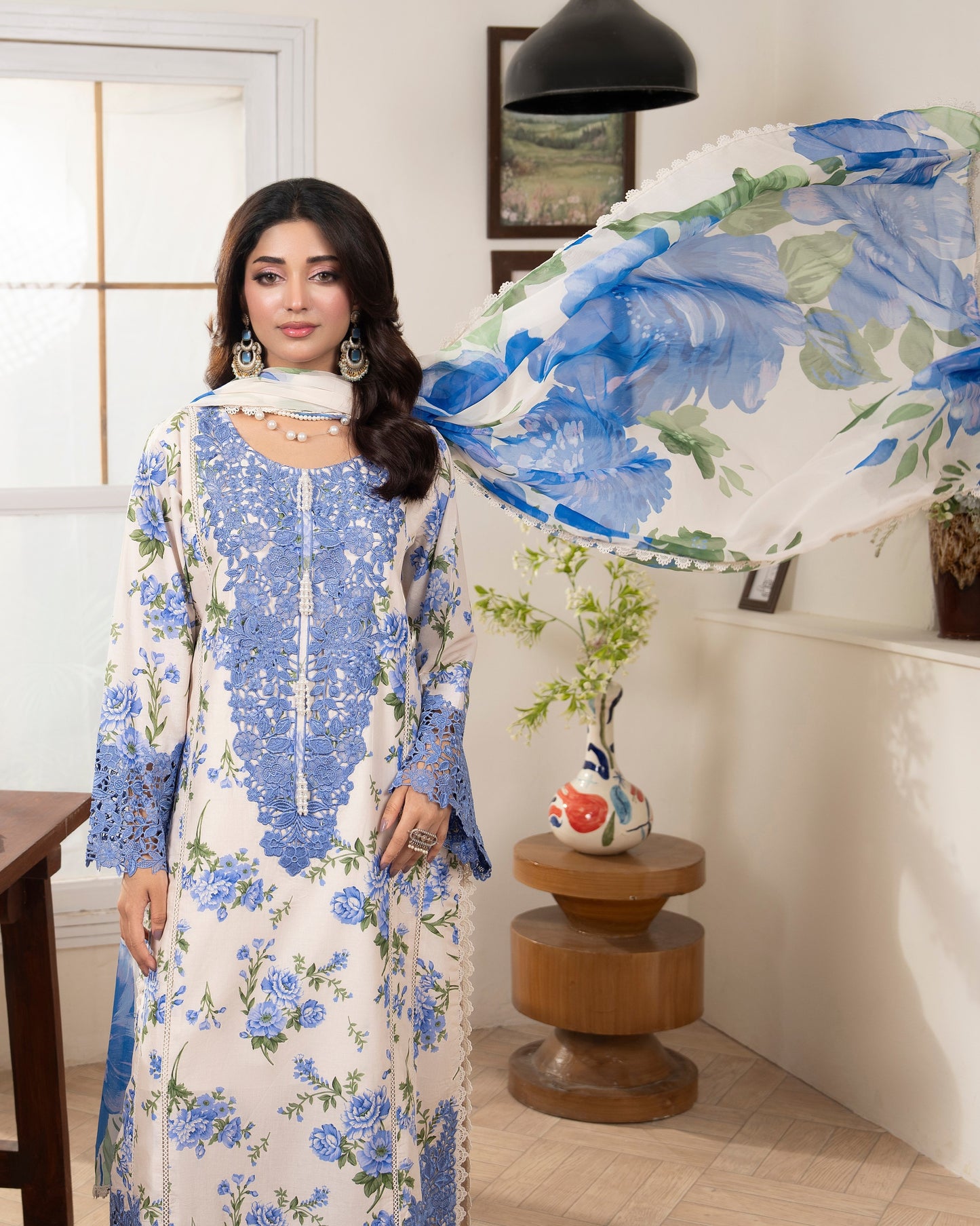 Karma Gul-Mahar 1598 Bluebell Ivory