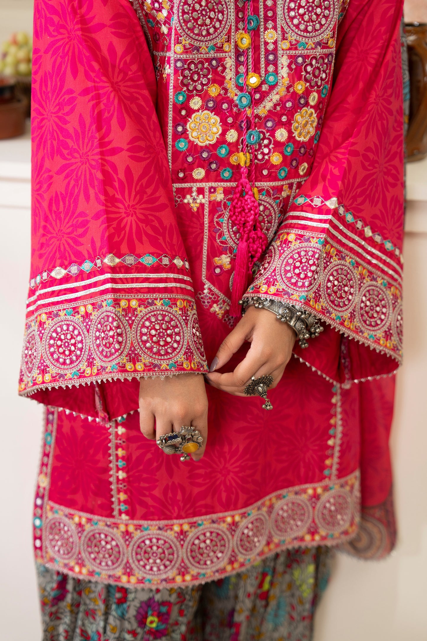 Karma Gul-Mahar 1588 Fuchsia