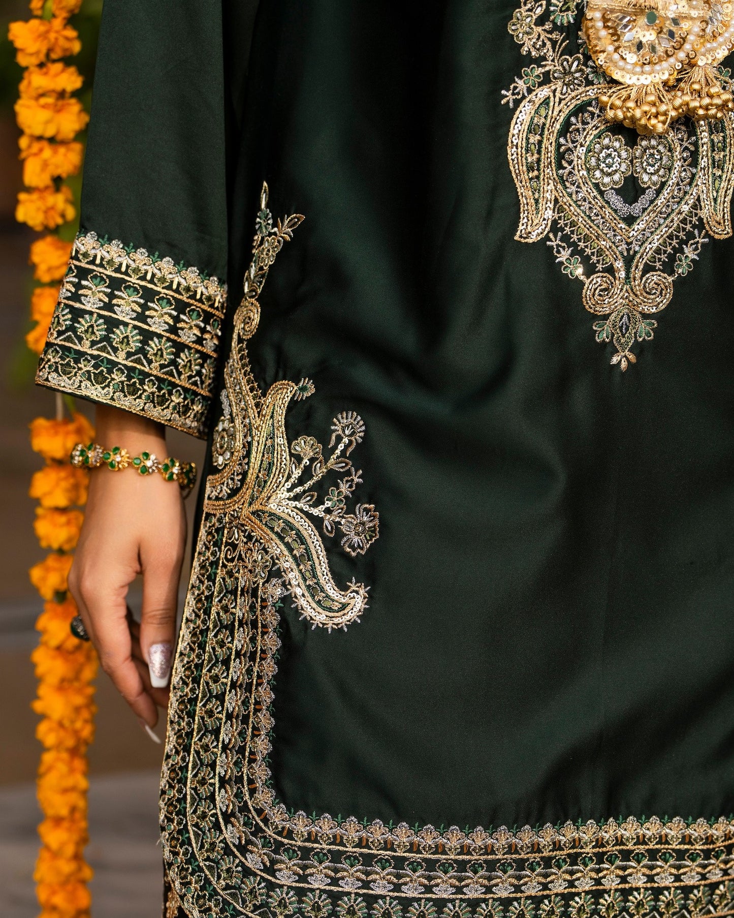 Karma Hayat 493 Bottle Green