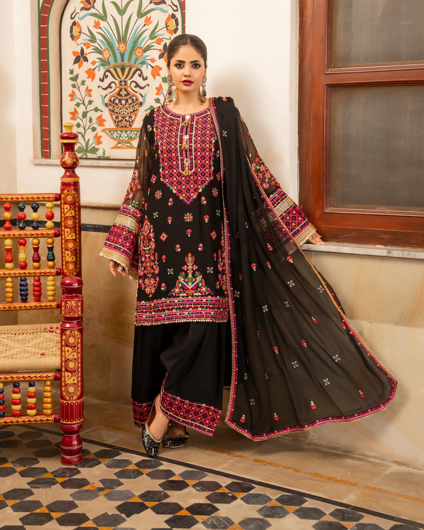 Karma Hayat 492 Pitch Black