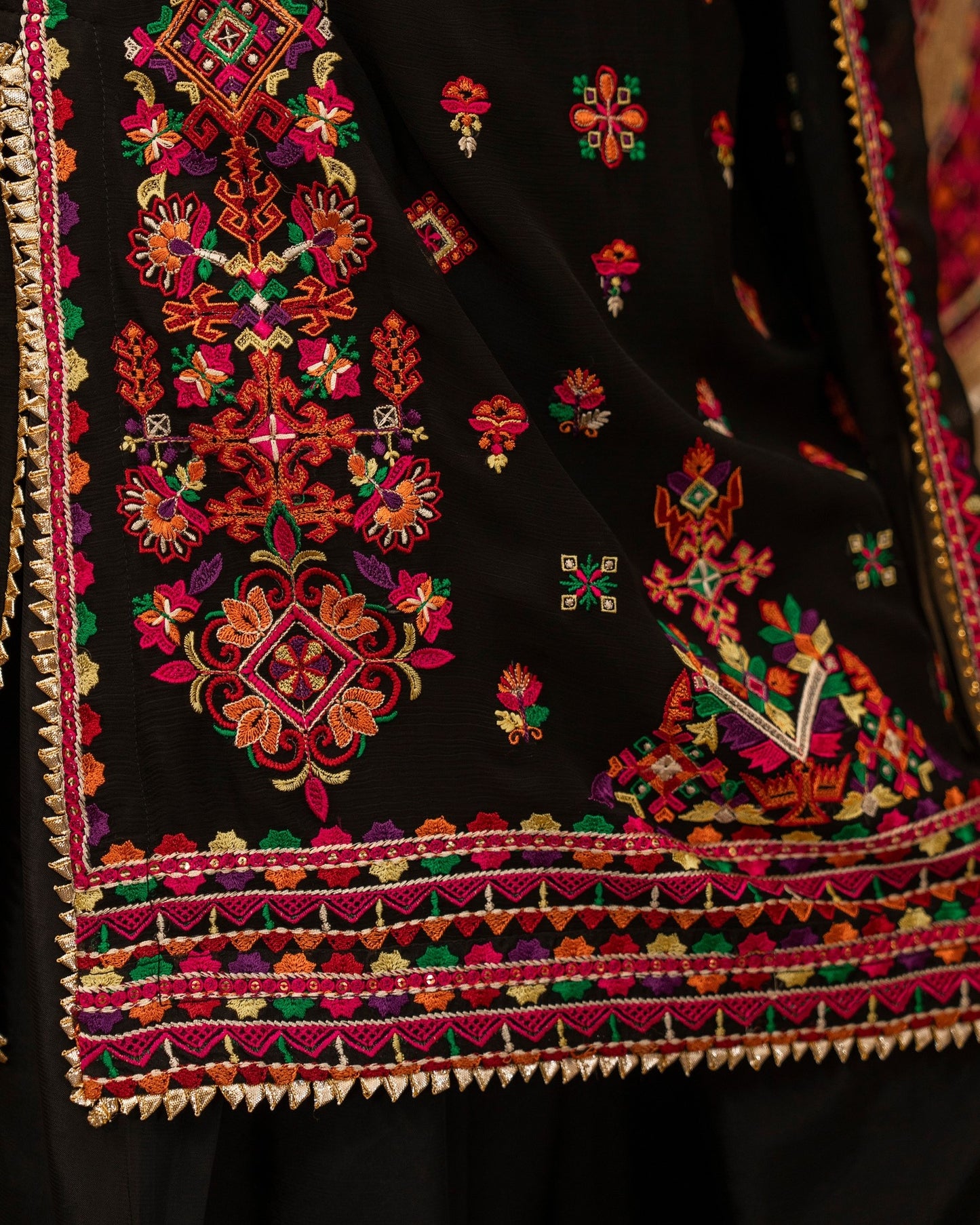 Karma Hayat 492 Pitch Black