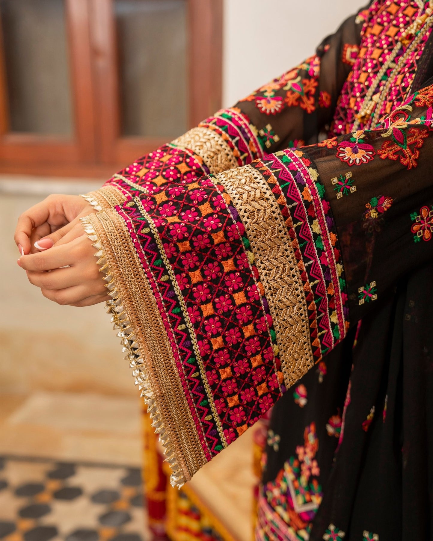 Karma Hayat 492 Pitch Black