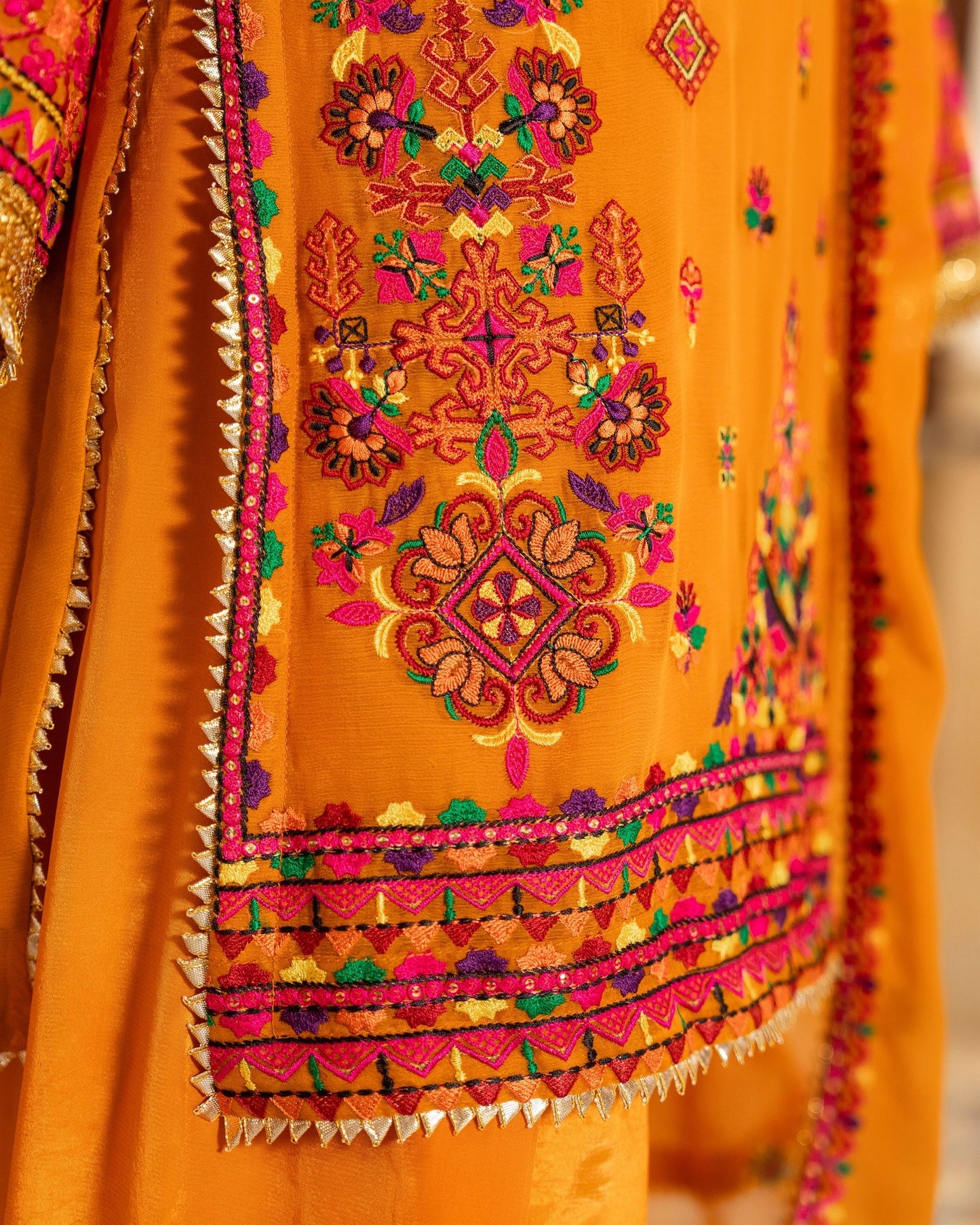 Karma Hayat 492 Goldenrod