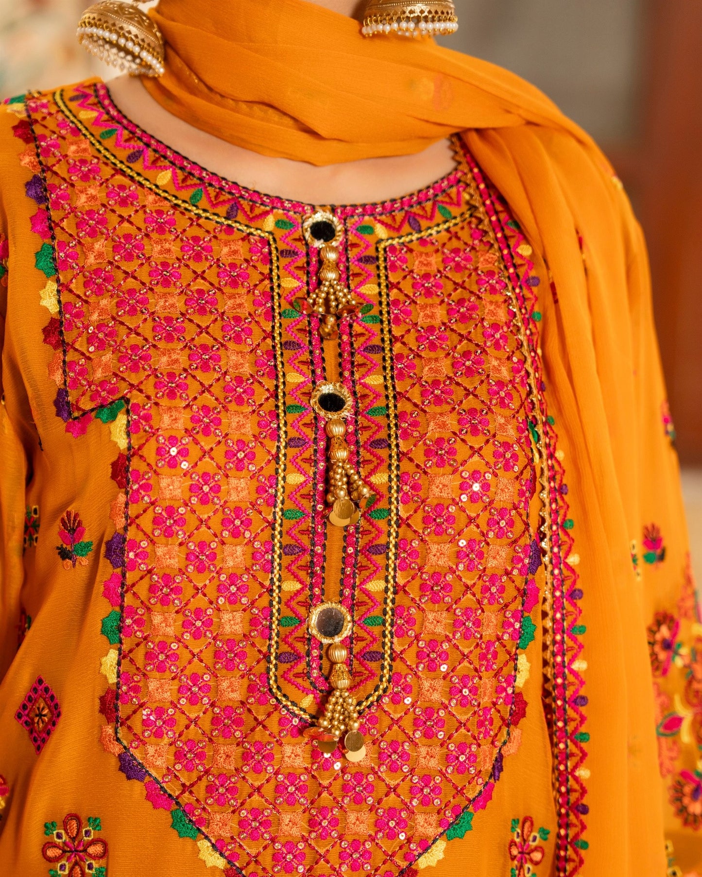 Karma Hayat 492 Goldenrod