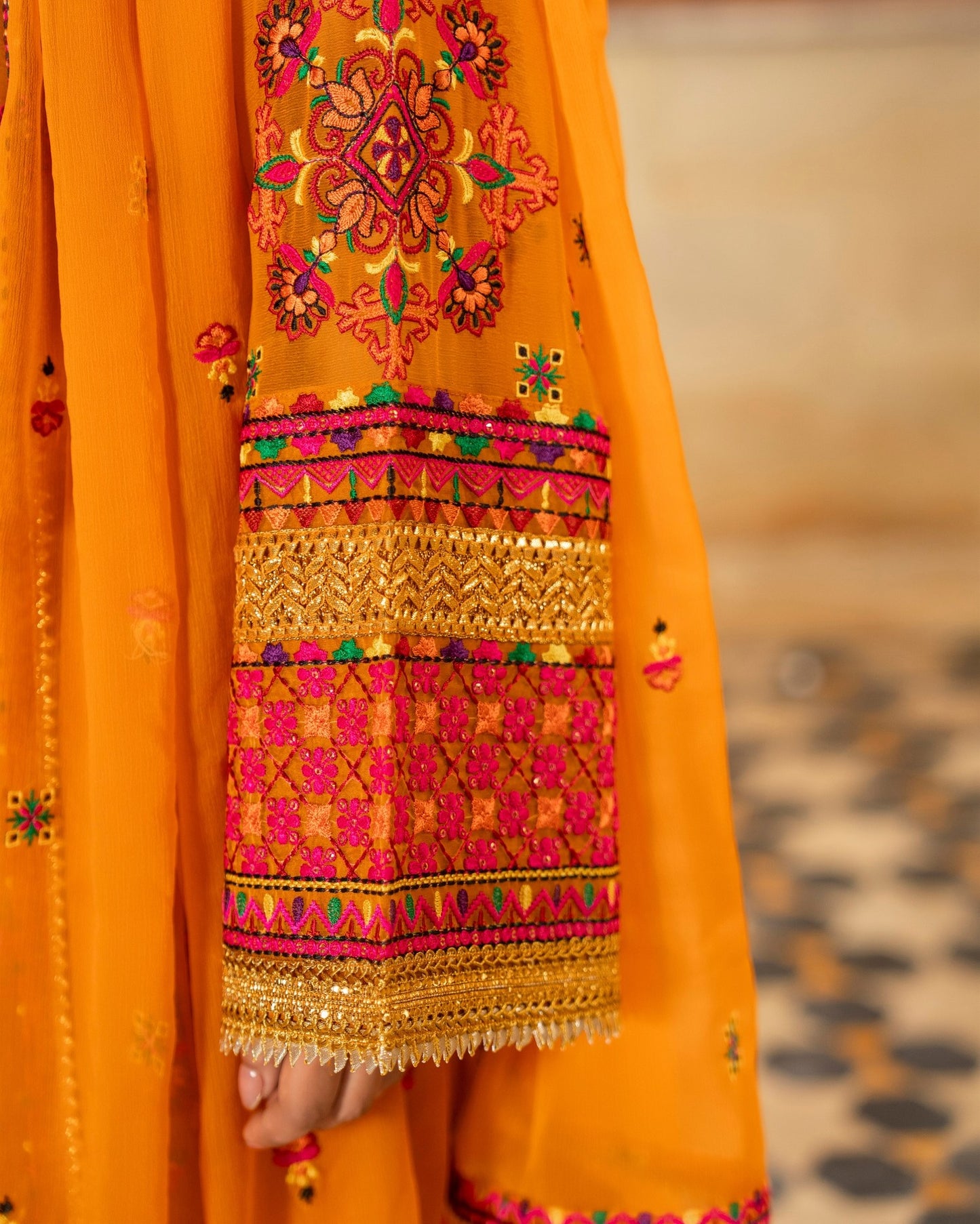 Karma Hayat 492 Goldenrod