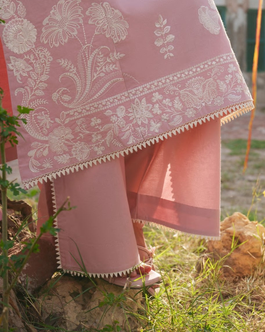 Her Petaline Pink