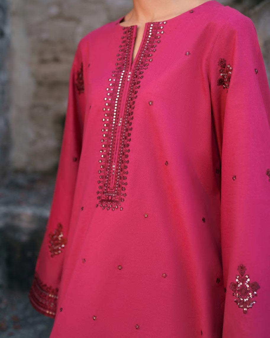 Her Veloura Red