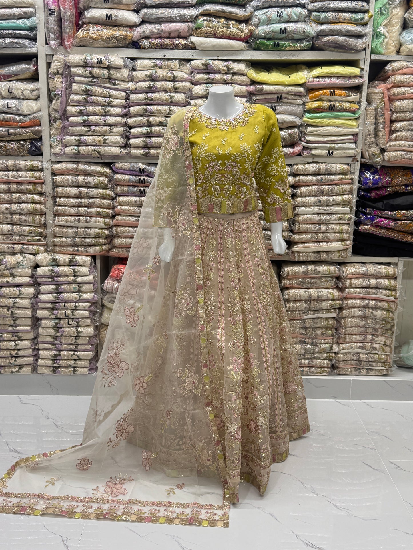 Noor-e-Bahar FG 166 Mehndi White