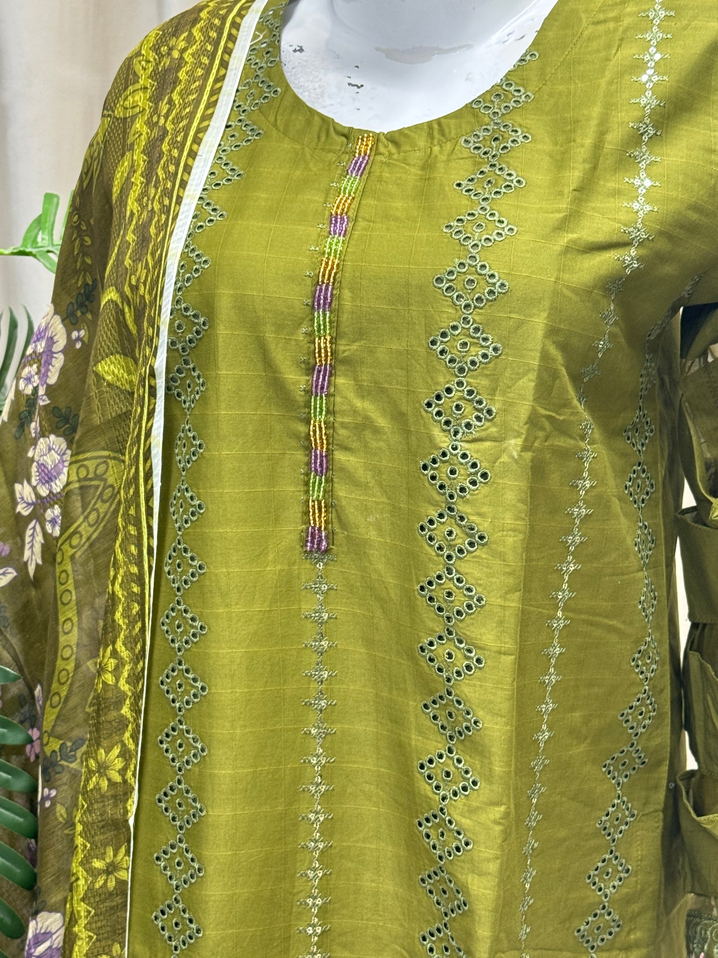 3PC 292 Mehndi