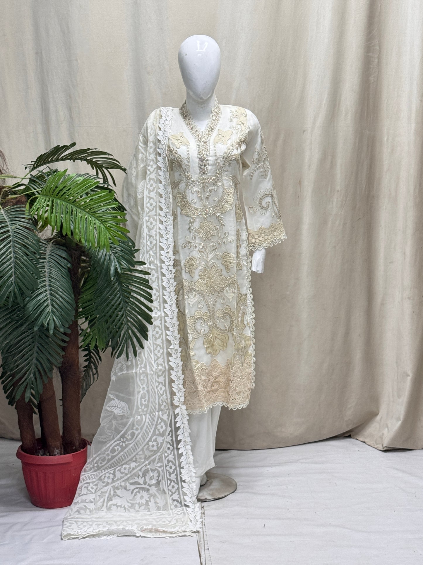 Amethyst Bloom White