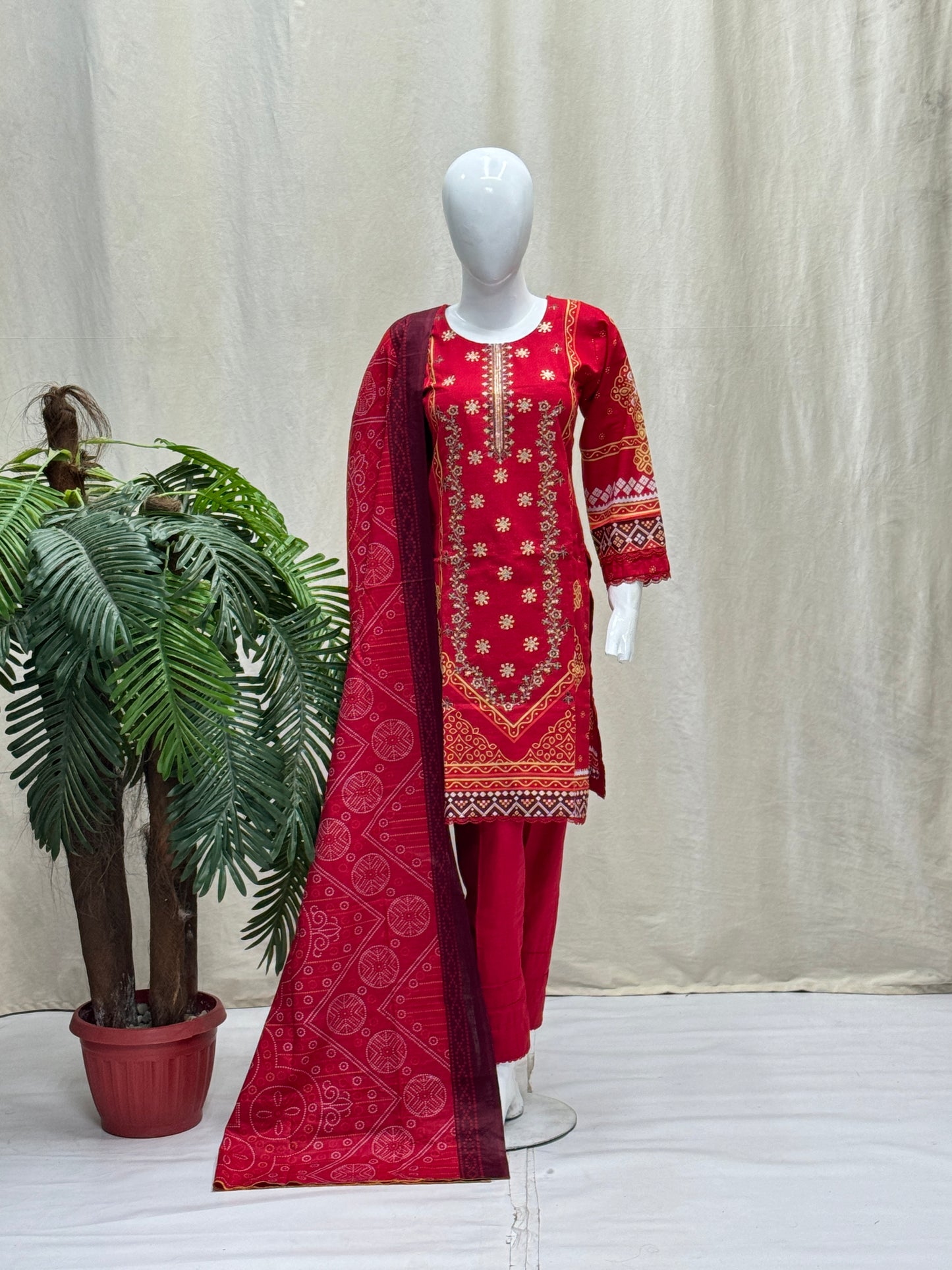 K&R Khaddar - Khaddar Dupatta 403 Red