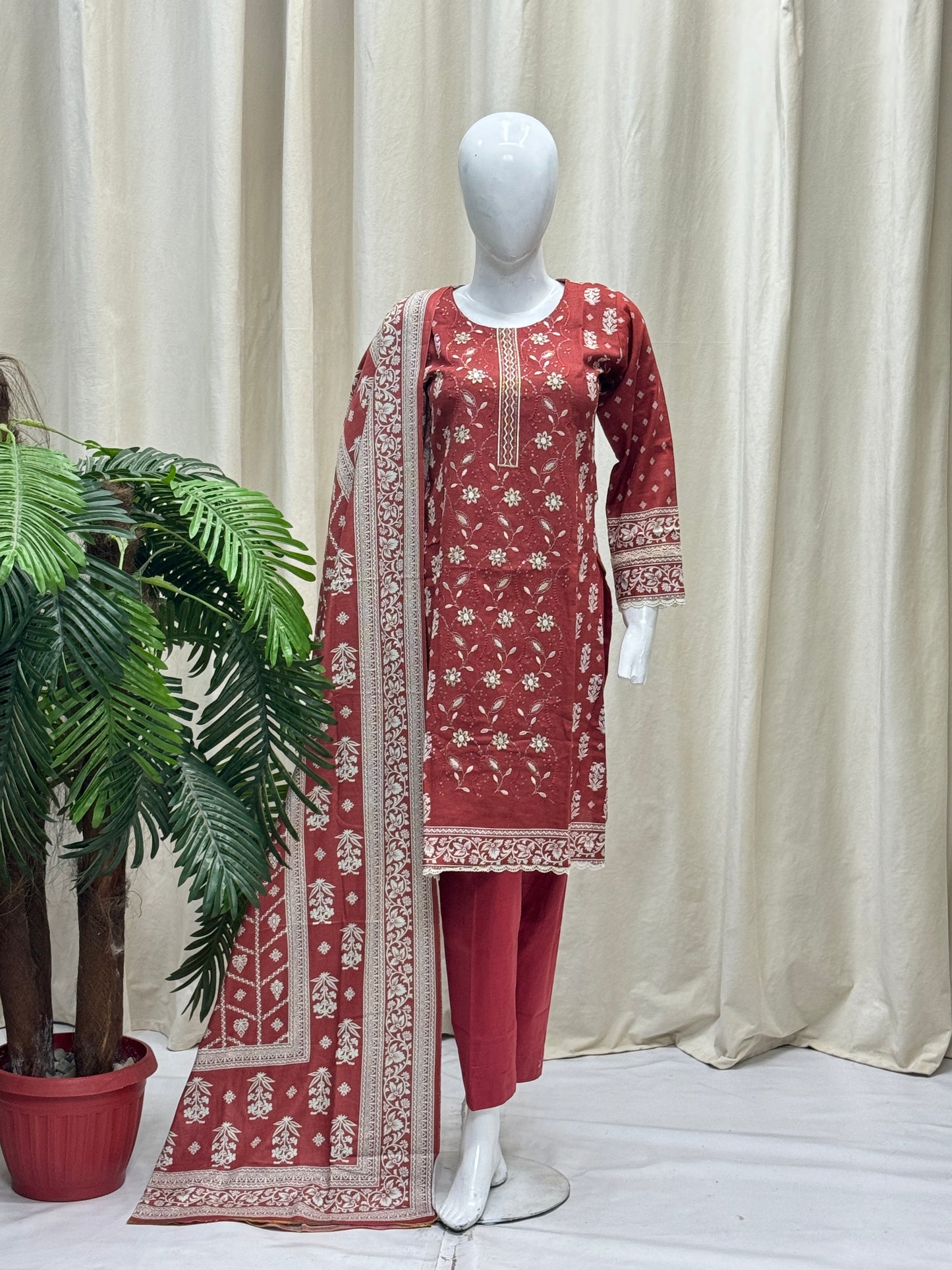 K&R Khaddar - Khaddar Dupatta 481 Red