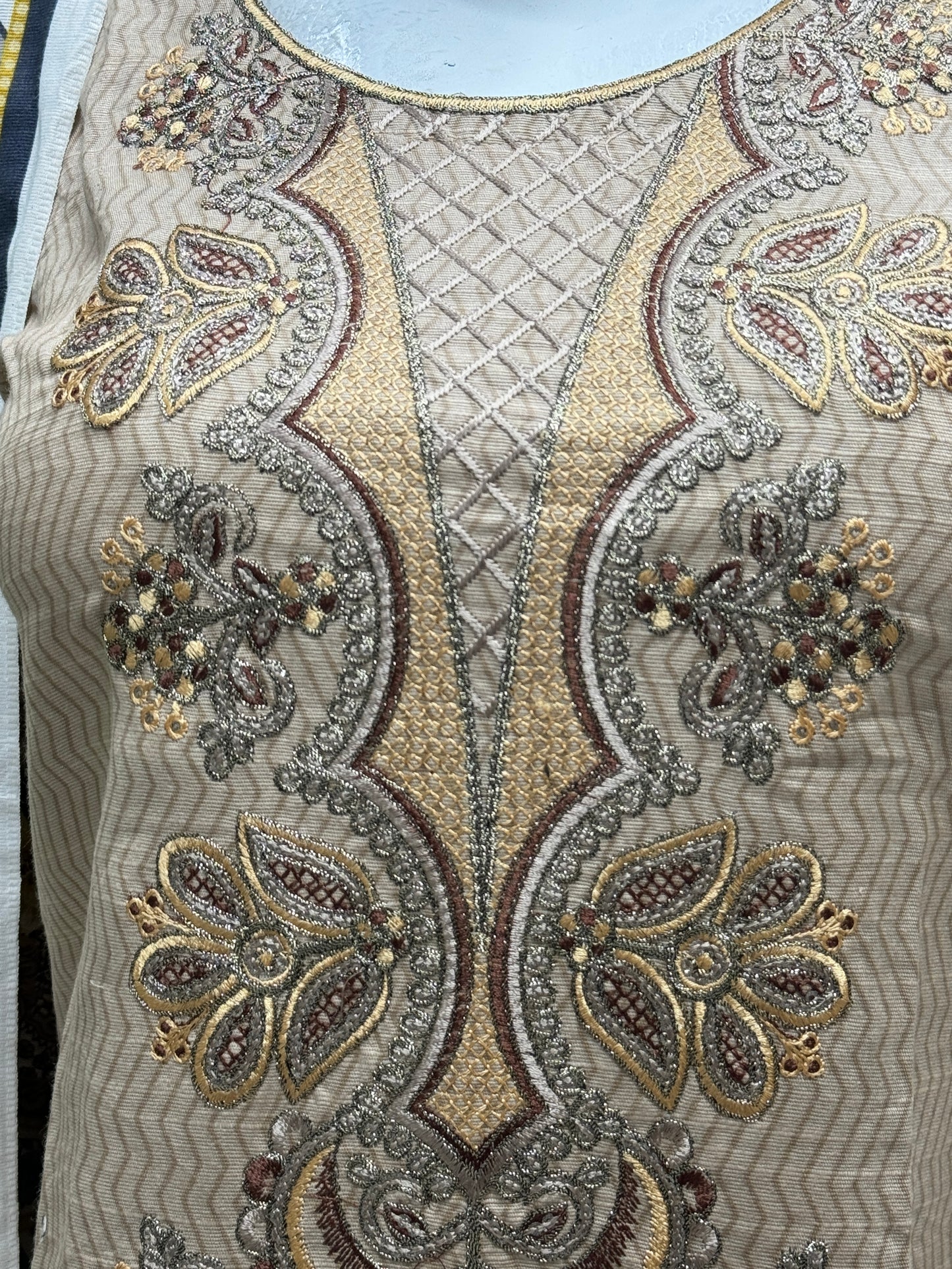 K&R Khaddar - Khaddar Dupatta 486 Skin