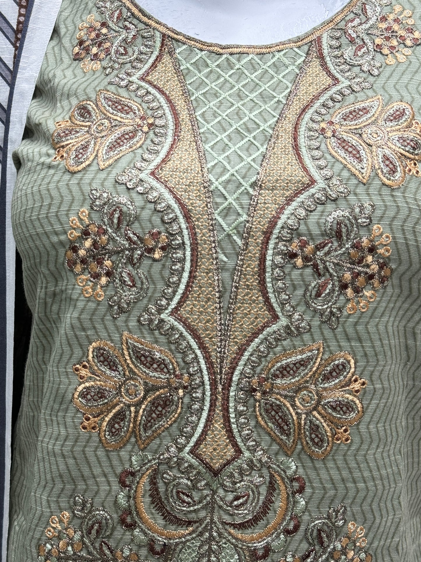 K&R Khaddar - Khaddar Dupatta 486 Pista