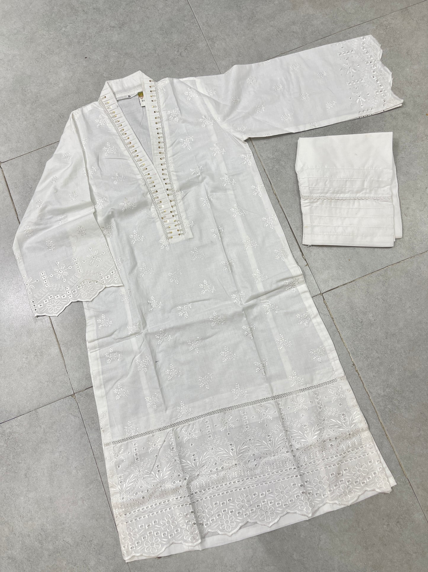 2PC 110 White