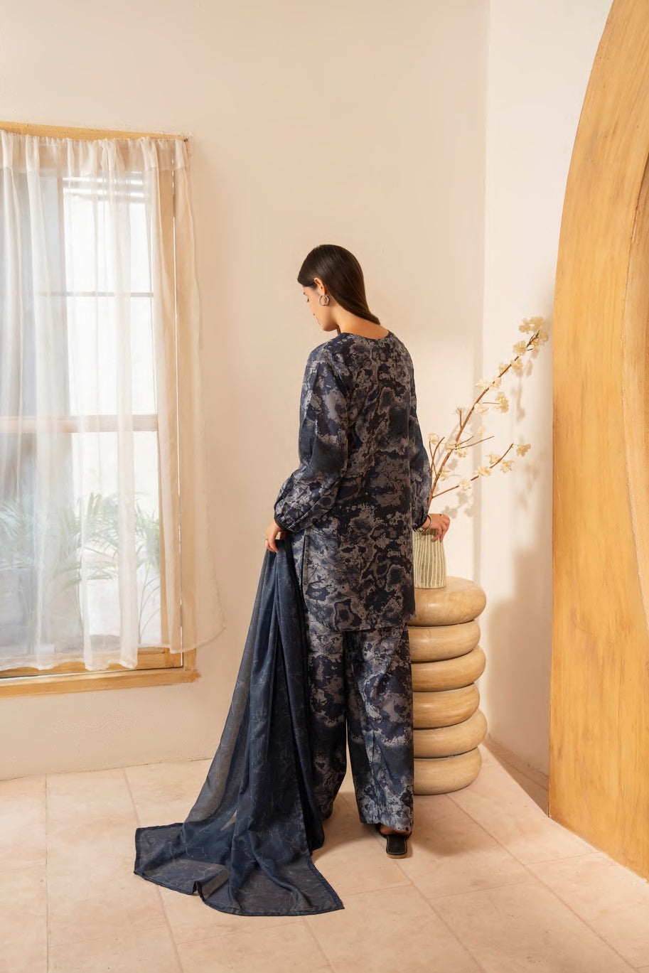 Janaan Summer Drop Midnight Marble