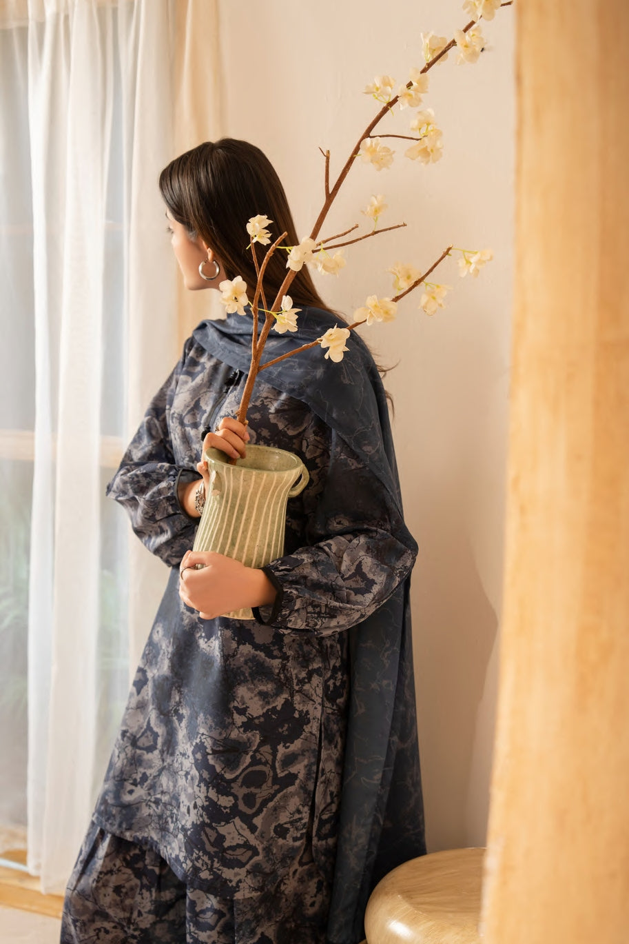 Janaan Summer Drop Midnight Marble