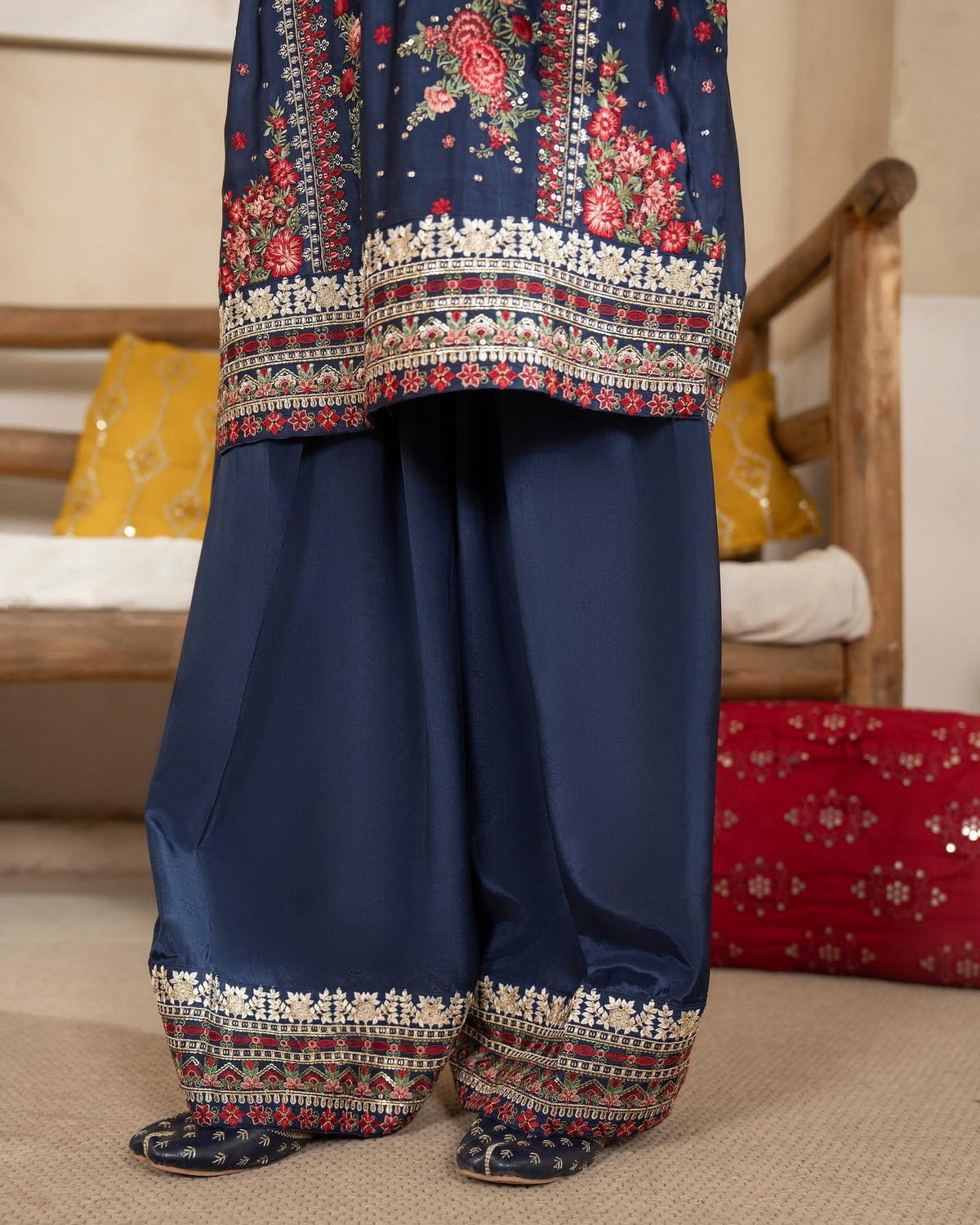 Karma Jugni 535 Deep Navy