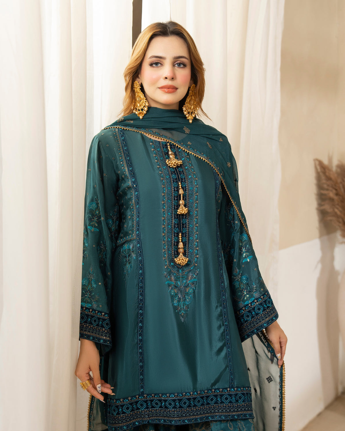 Karma Jugni 528 Peacocok Green