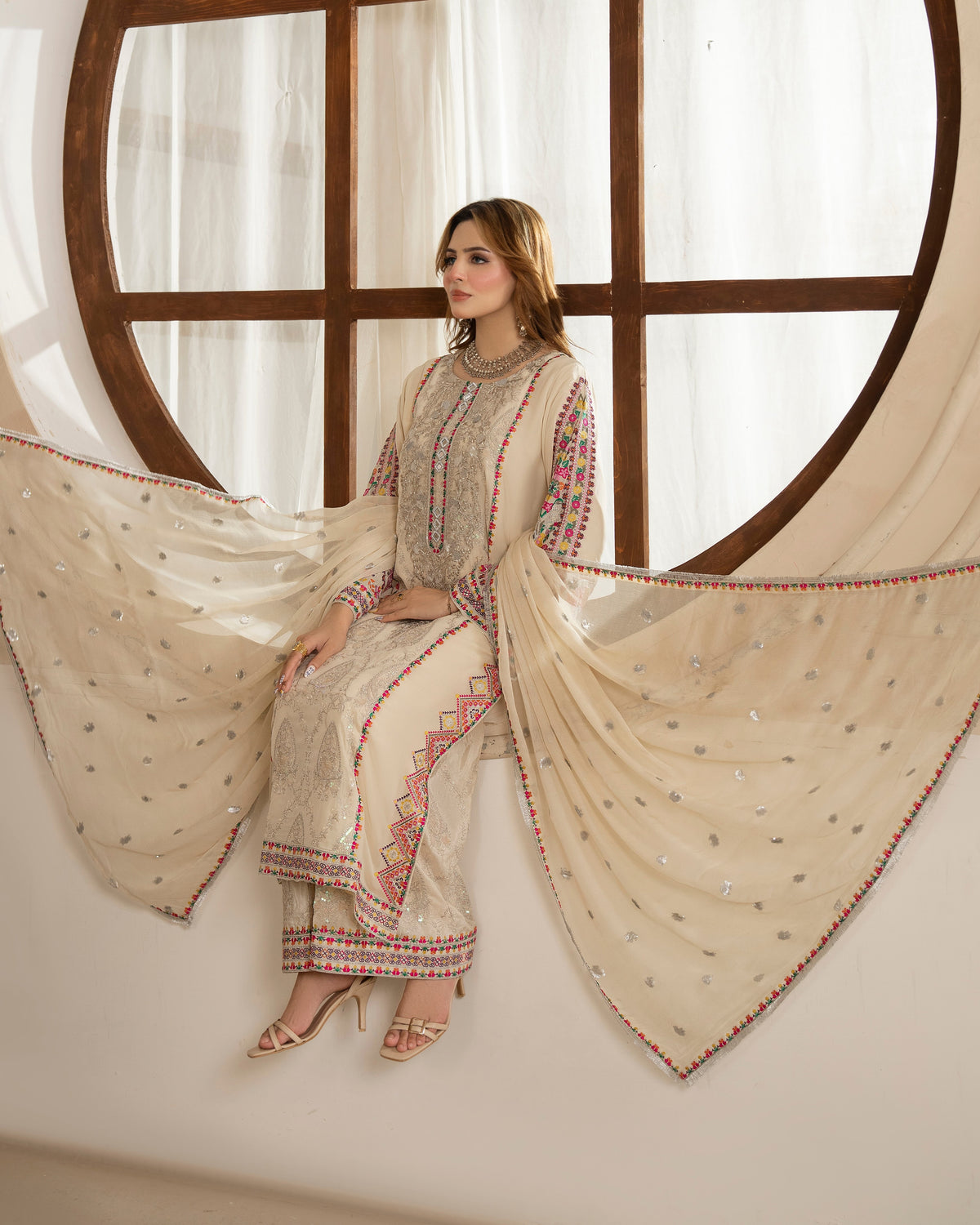 Karma Jugni 529 Champagne Cream