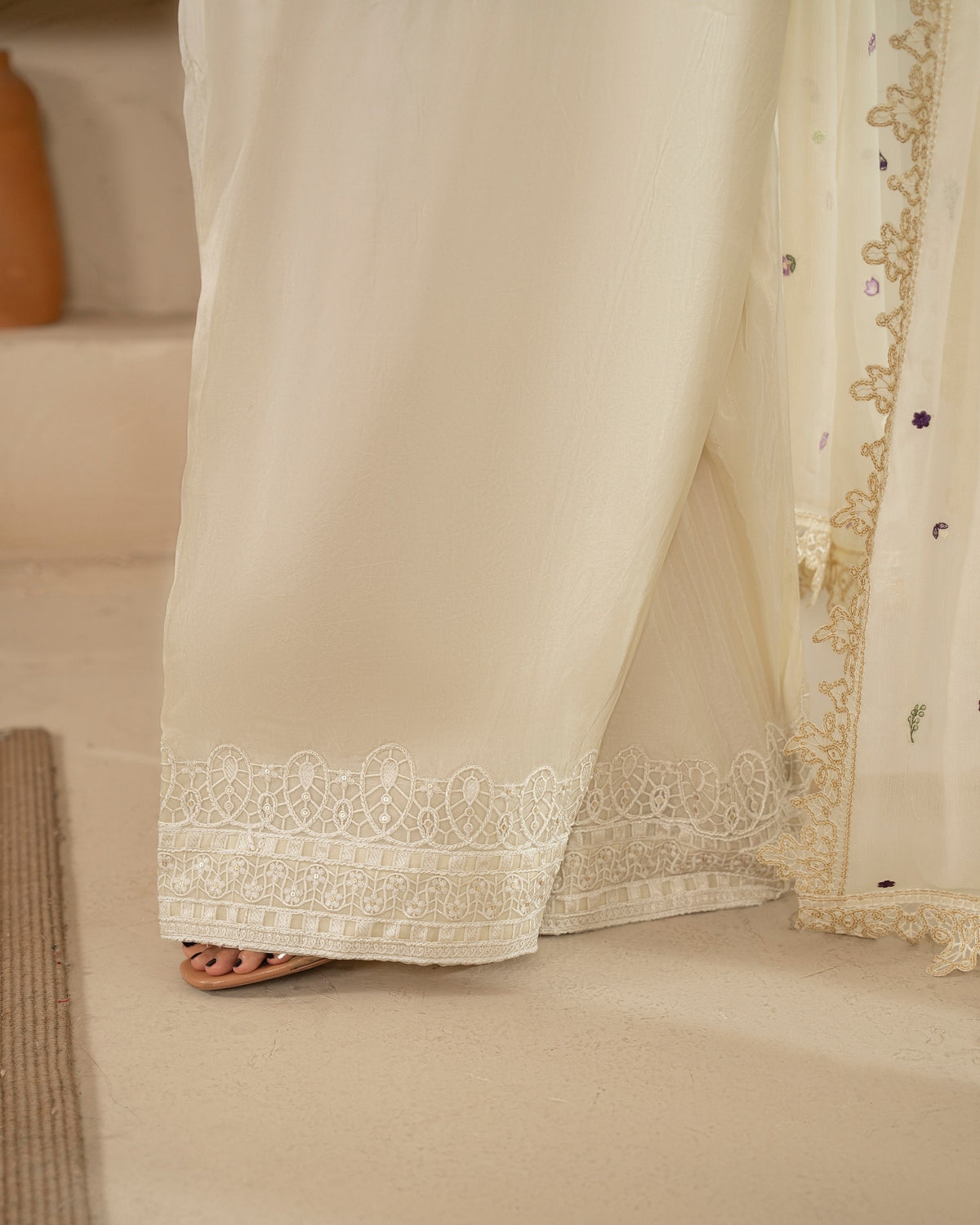 Karma Jugni 532 Ivory