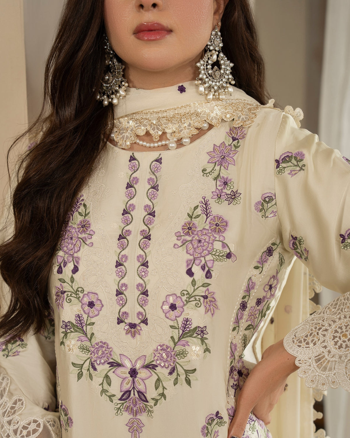 Karma Jugni 532 Ivory