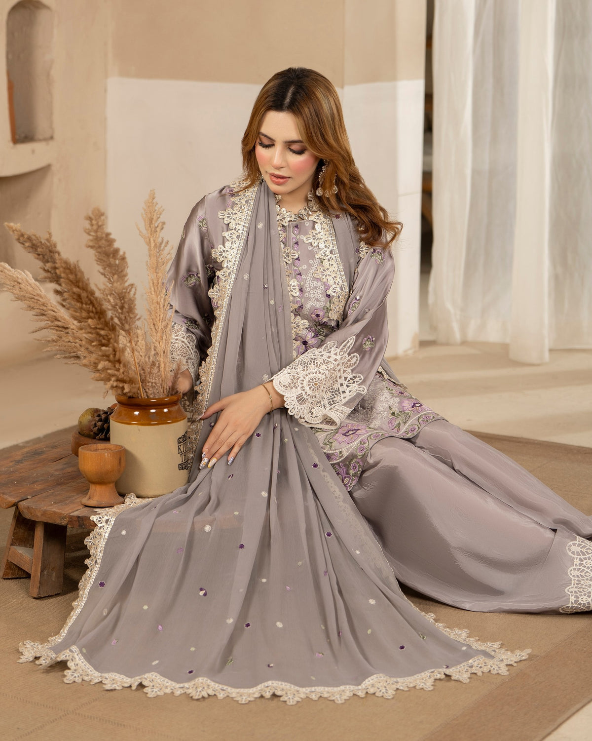 Karma Jugni 532 Taupe Grey