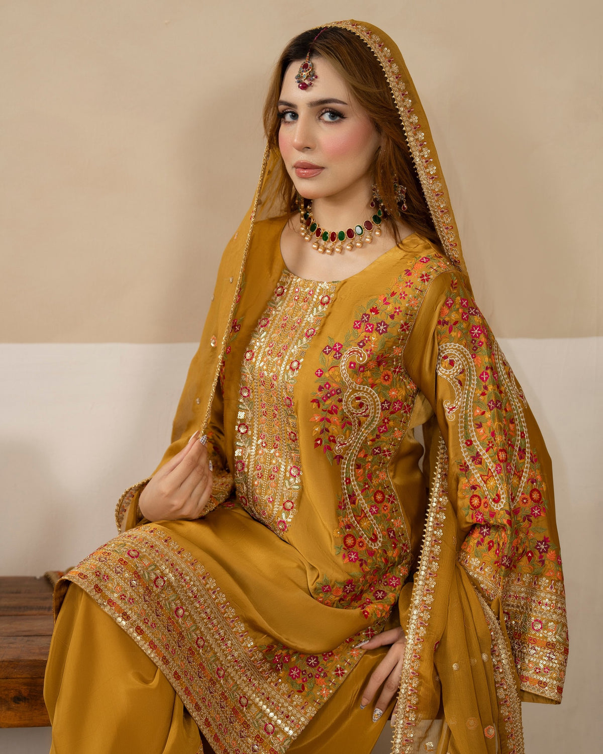 Karma Jugni 533 Antique Mustard