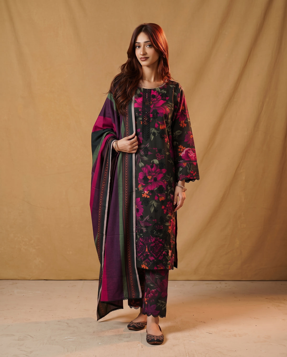 K&R Dhanak - Dhanak Dupatta 652 Black