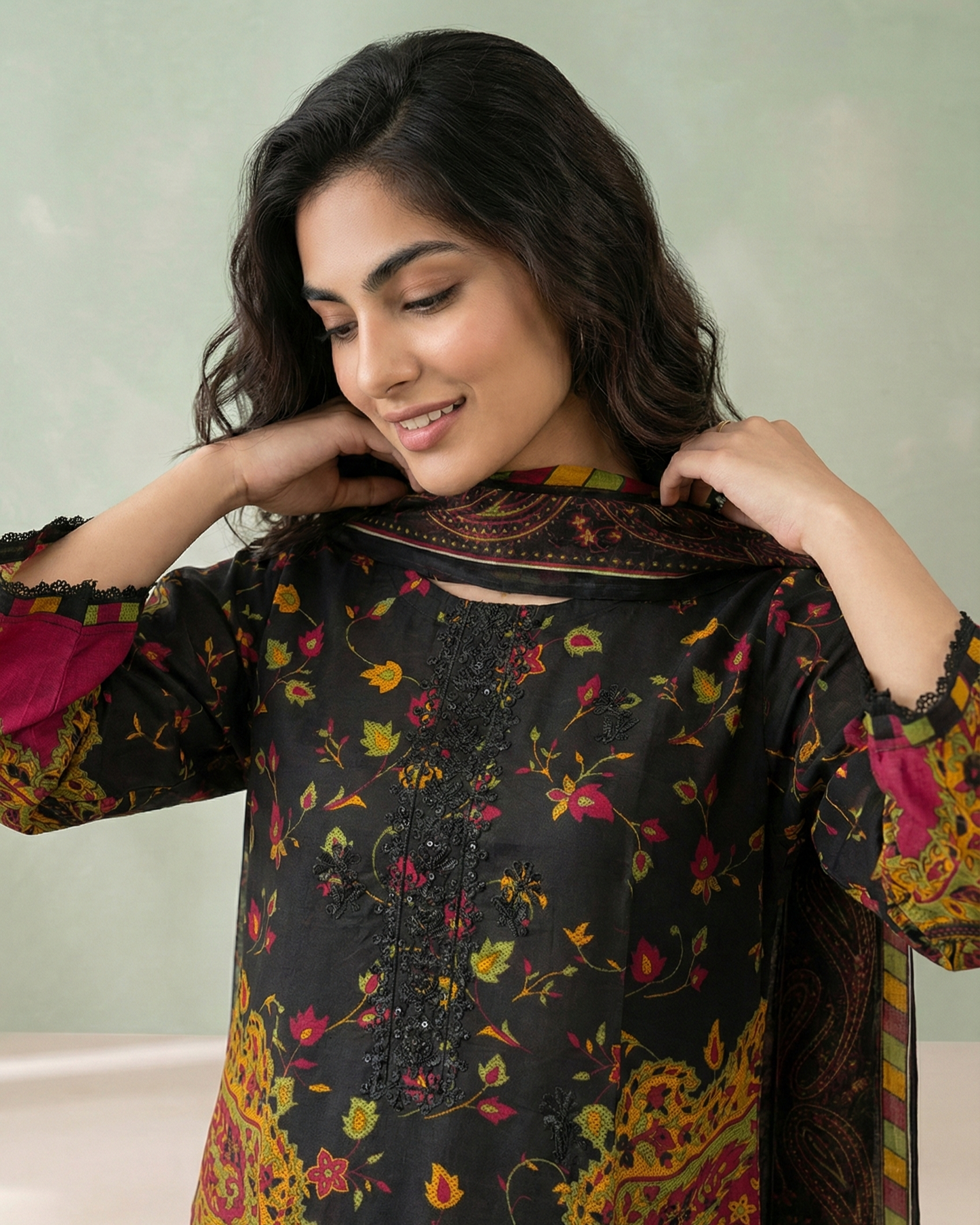 K&R Lawn - Chiffon Dupatta 531 Black