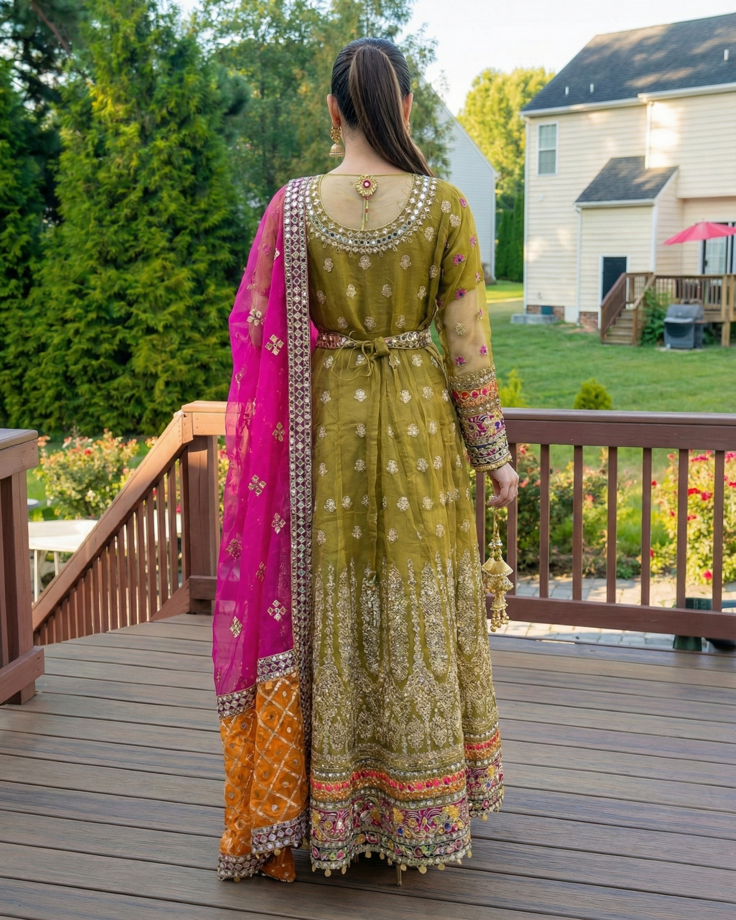 Karma F326 +106 Mehndi
