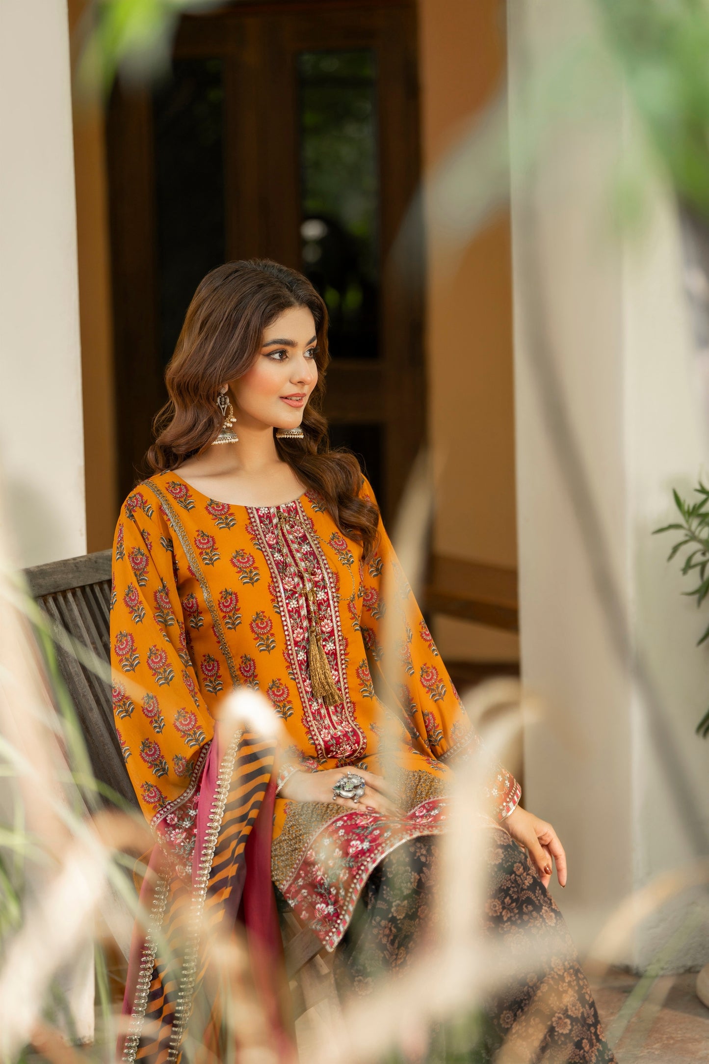 Karma Khumaar 475 Ochre