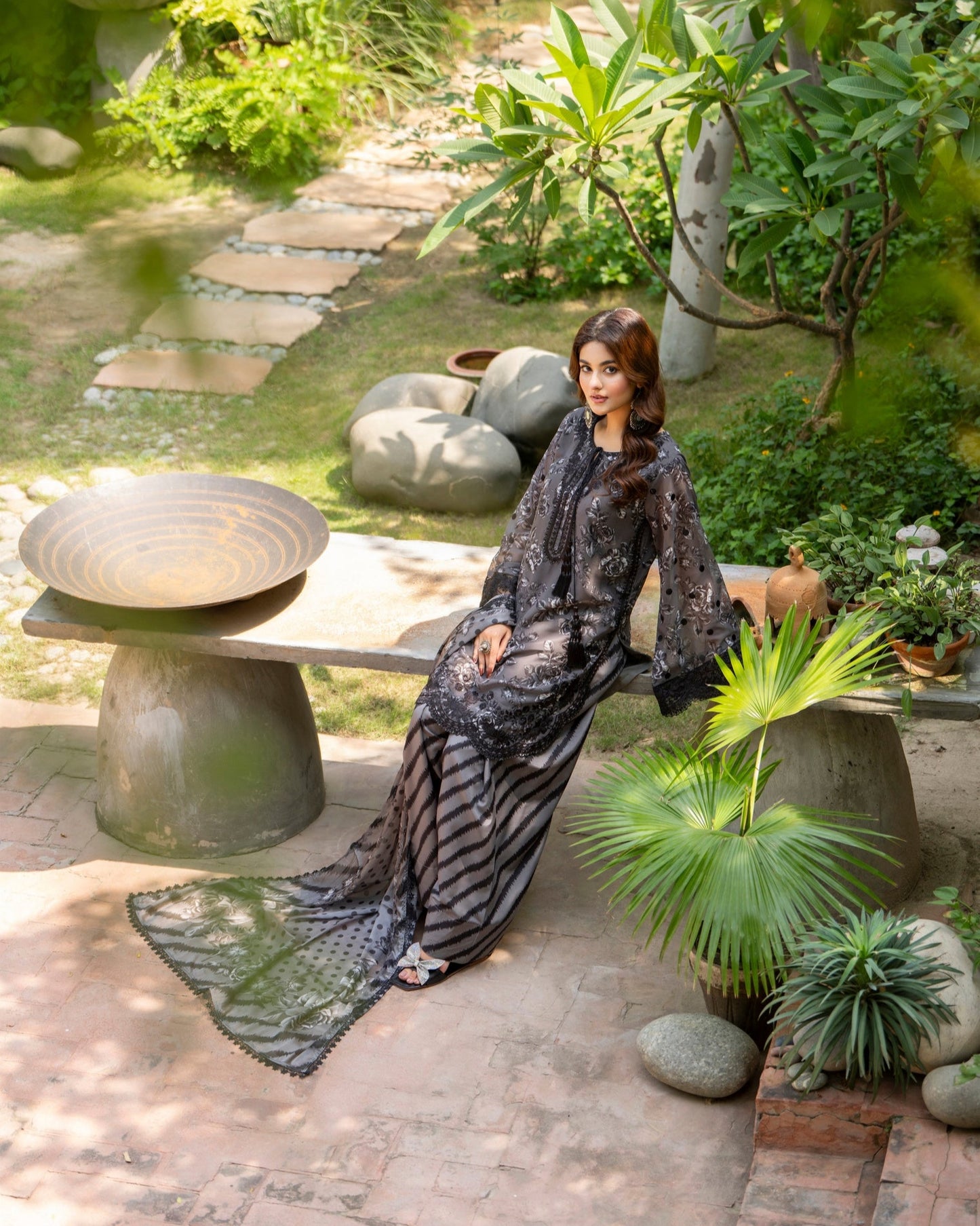 Karma Khumaar 478 Graphite